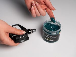 Dynamic Premium All Round Grease 150g Jar